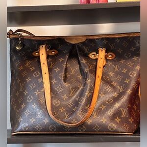 Louis Vuitton Brown Monogram GM Palermo Tote with crossbody strap